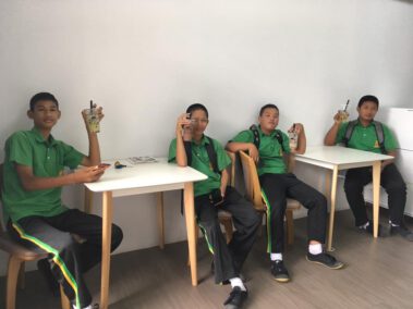 สาขาปั้มเชลล์ กิ่งแก้ว 4