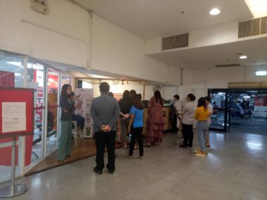 สาขาเซ็นทรัลบางนา ชั้น B1 ข้างไปรษณีย์ 2